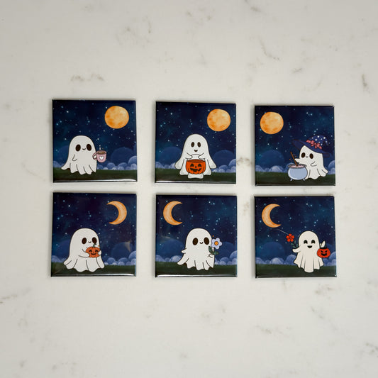 Cute Little Ghosts Magnet Set